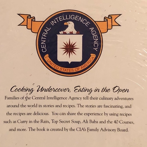 Spies Black Ties Mango Pies Cookbook CIA Families Food Travel Stories Recipes - Picture 2 of 5